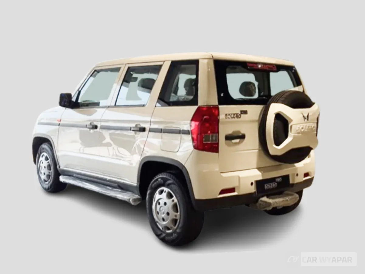 Mahindra Bolero Neo N8